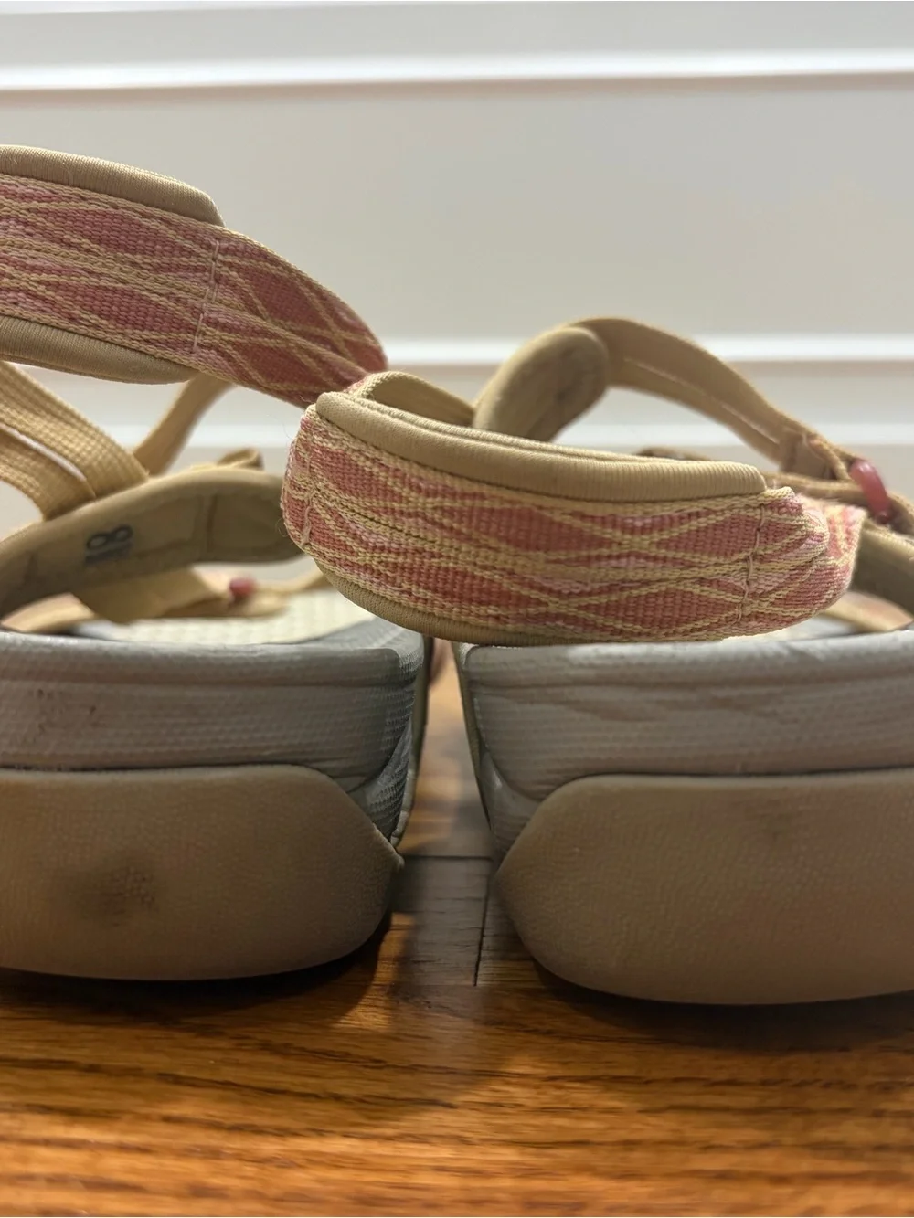 Baretraps Dandy Pink/Tan Adjustable Sandals (8)